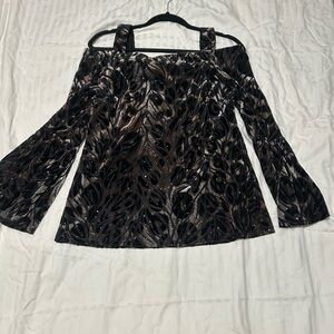 Frank Lyman Design Black and Gold Velvet Off-Shoulder Sparkle Top